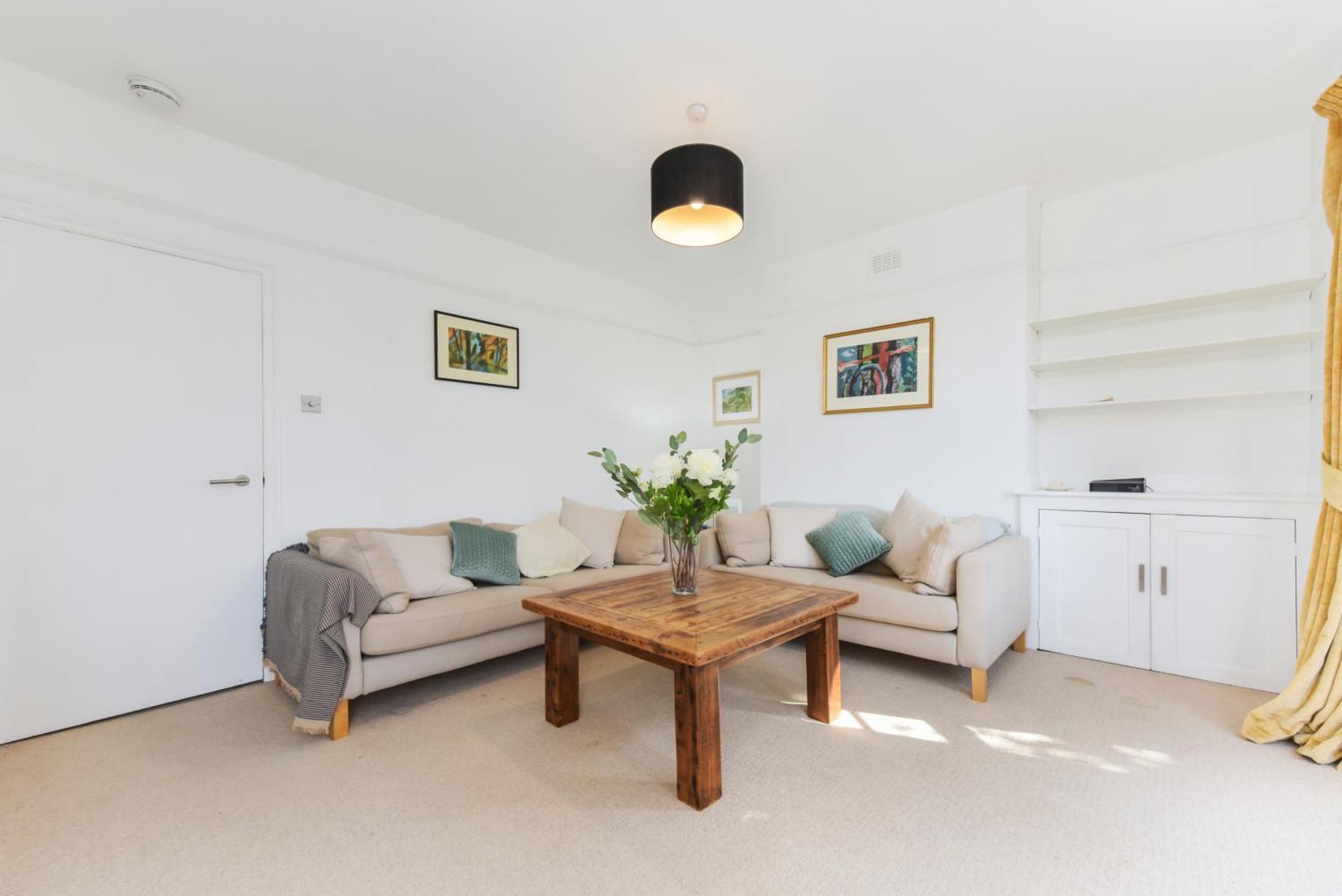 Spacious 3 Bed South Bank *