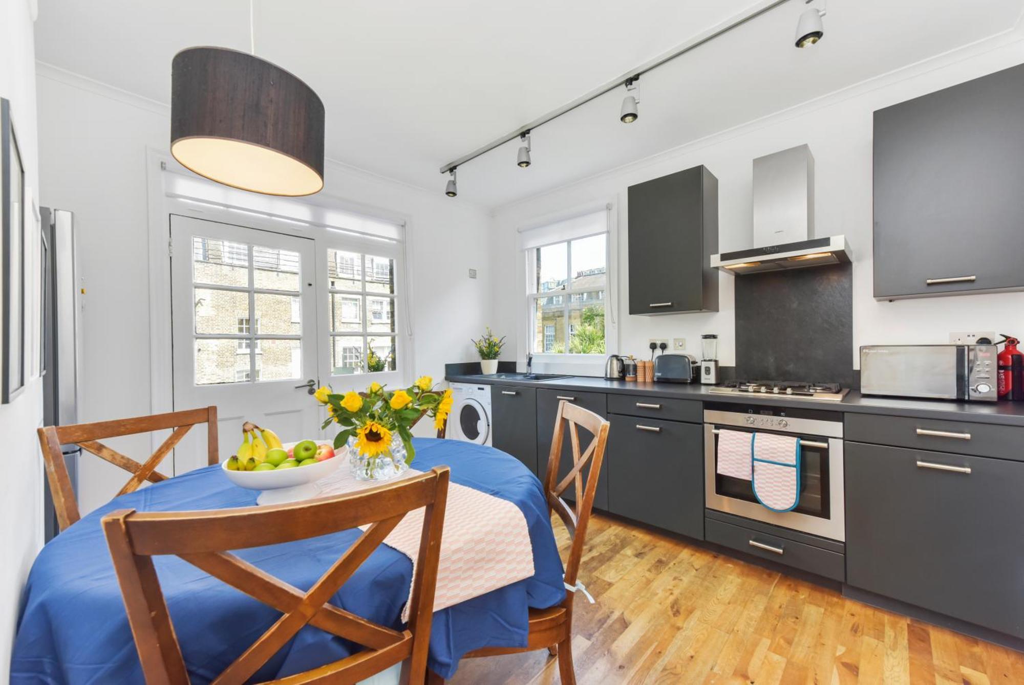 Spacious 3 Bed South Bank *